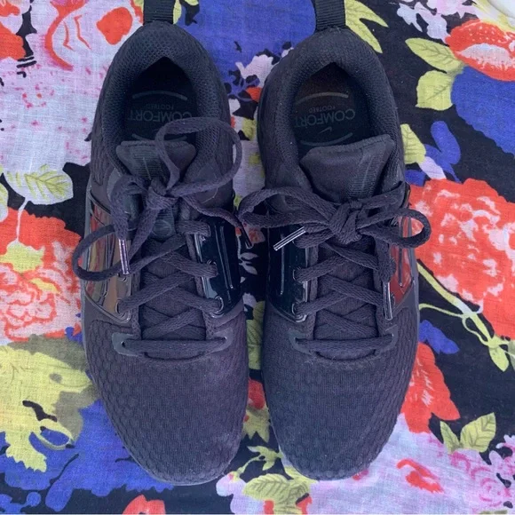 Nike Renew In-Season Training Sneakers - Picture 5 of 12